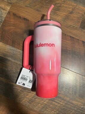 lululemon athletica Ombre Pink Insulated Tumbler with Handle